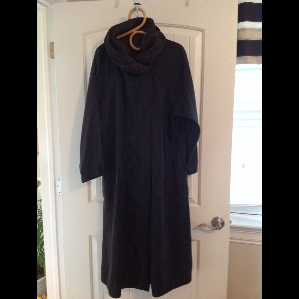 Mycra Pac Donatella Tea Length Reversible Black/Brown Coat 8/10